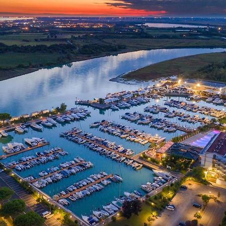 Marina Uno View Apartment Lignano Sabbiadoro Eksteriør bilde