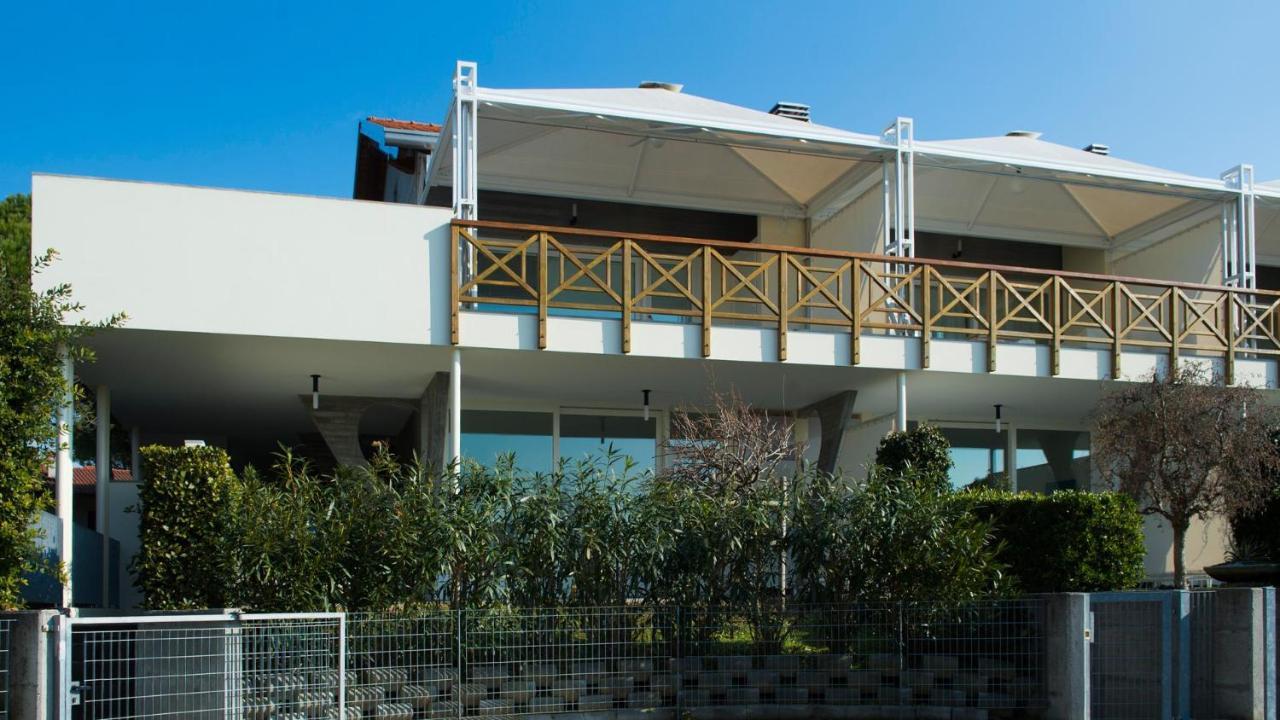 Marina Uno View Apartment Lignano Sabbiadoro Eksteriør bilde